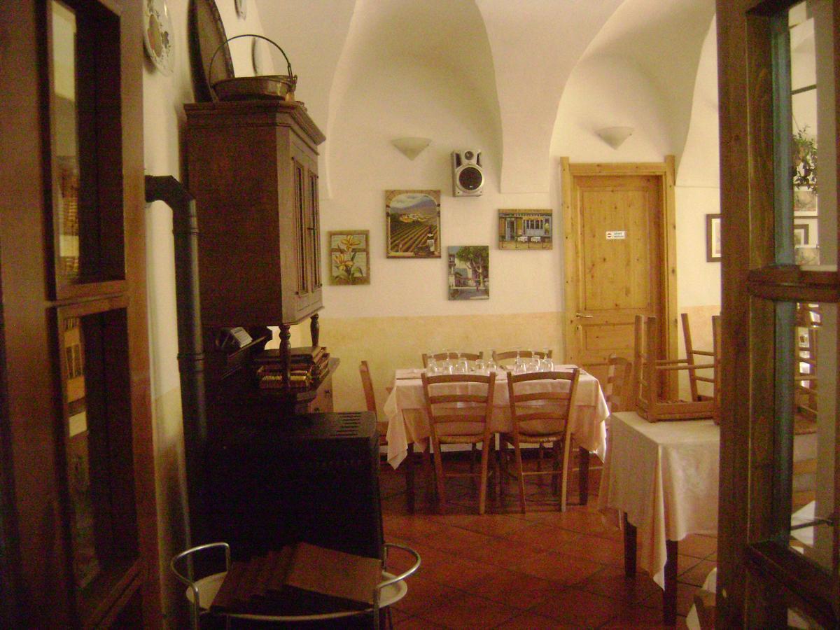 La Finestrella Di Montalto Locanda บาดาลุคโค ภายนอก รูปภาพ
